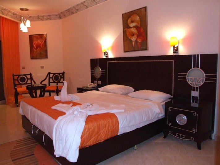 Hurghada utazás Sphinx Aqua Park Beach Resort