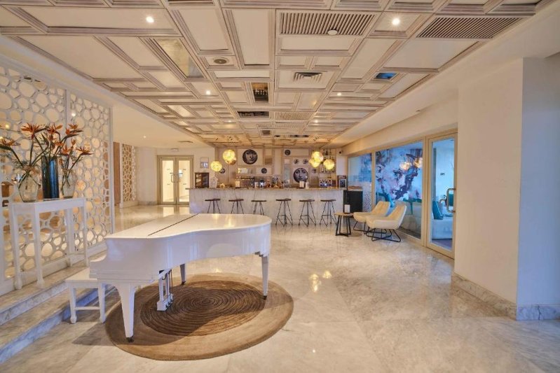 Hurghada utazás Steigenberger Pure Lifestyle