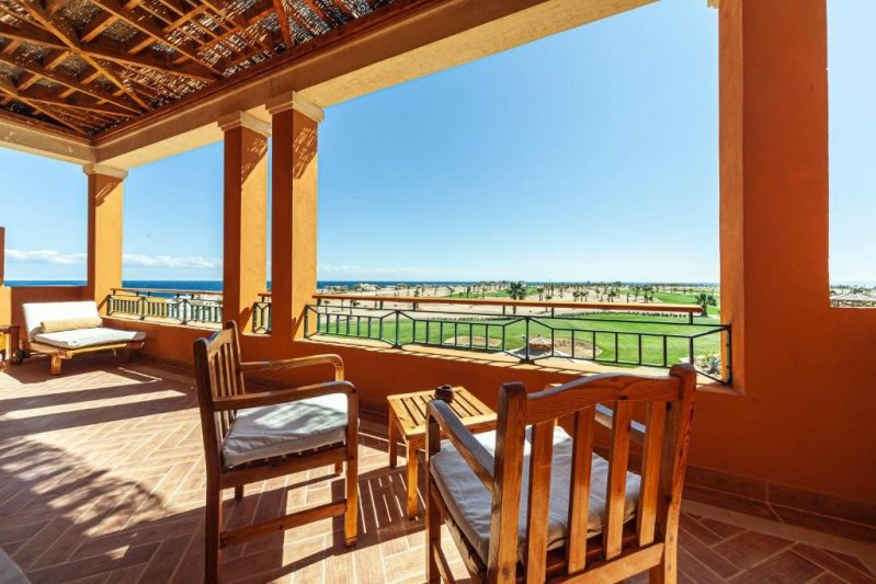 The Cascades Golf Resort Hurghada