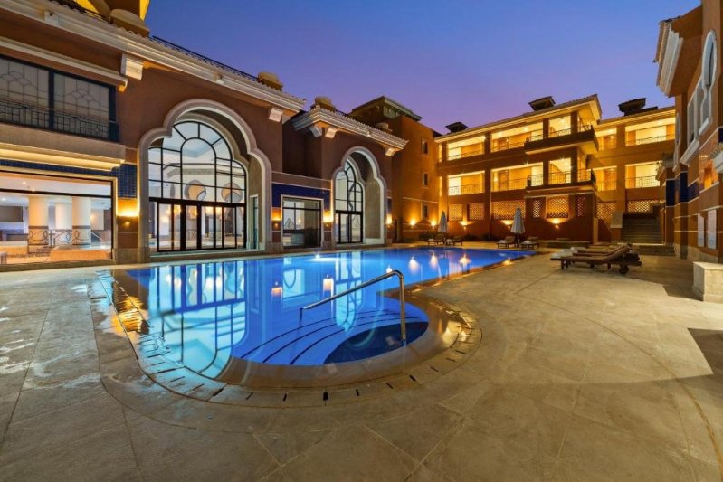 Hurghada utazás The Cascades Golf Resort