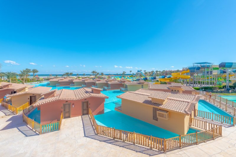 Hurghada utazás Titanic Palace