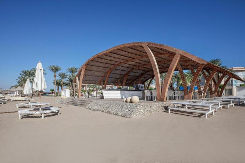 utazás V Grand Beach Resort Hurghada