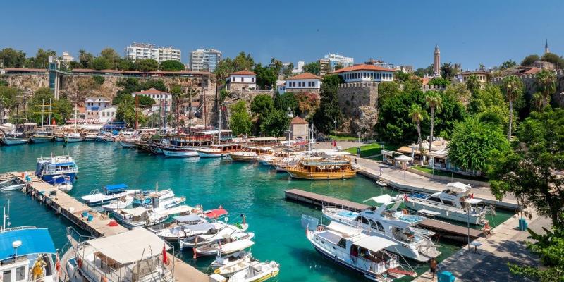 Antalya utazás Adalya Port Hotel