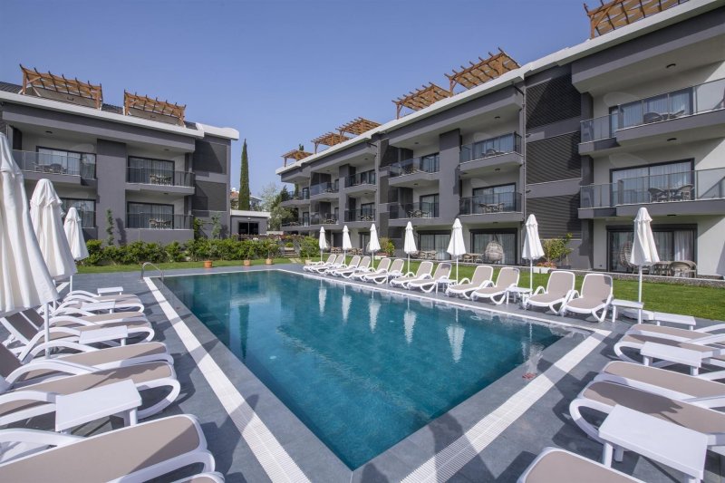 A Suite Side Side