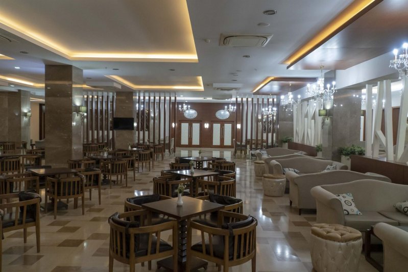 Adalya Ocean Deluxe Hotel Side