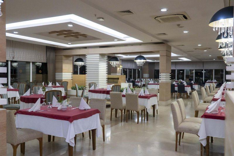 Adalya Ocean Deluxe Hotel Side