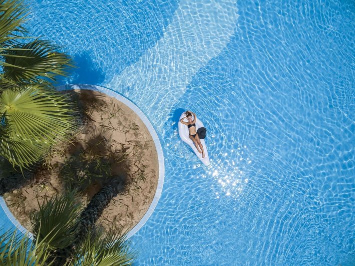 Kemer utazás Akka Hotels Alinda