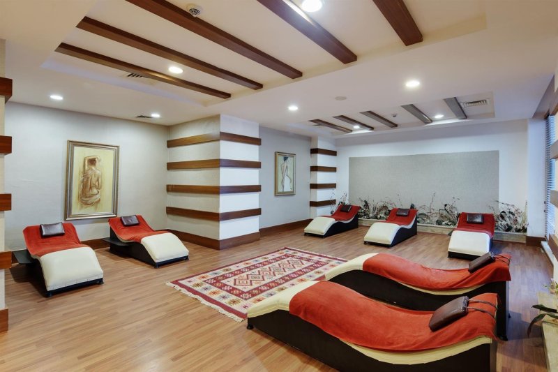 Side utazás Alba Queen Hotel