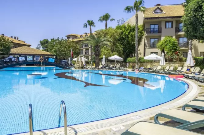 Alba Resort Side