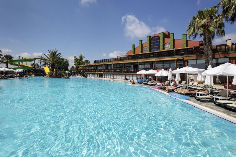 Alba Resort Side