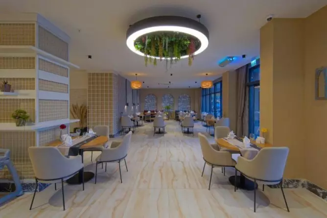 Aletris Deluxe Hotel And Spa Side