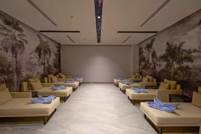 Aletris Deluxe Hotel And Spa Side