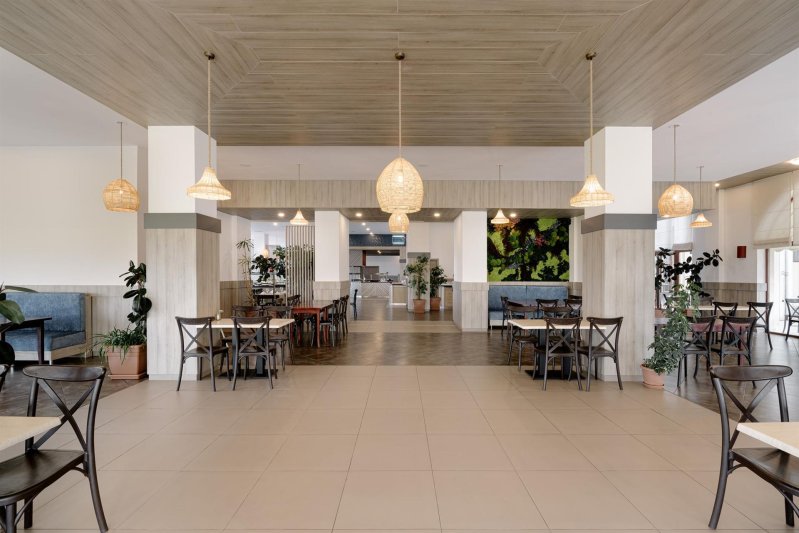 Napospart utazás Alua Helios Bay (ex.riu Helios Bay)