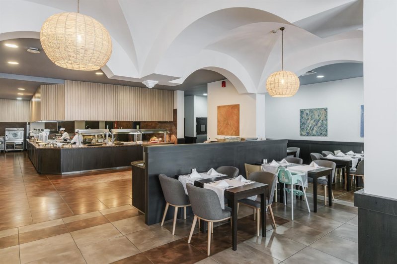 Napospart utazás Alua Helios Bay (ex.riu Helios Bay)