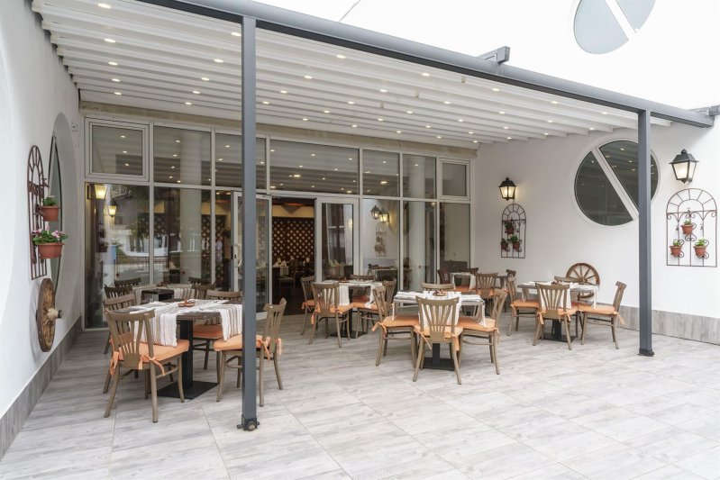 Napospart utazás Aluasun Helios Beach (ex. Suneo Helios Beach)