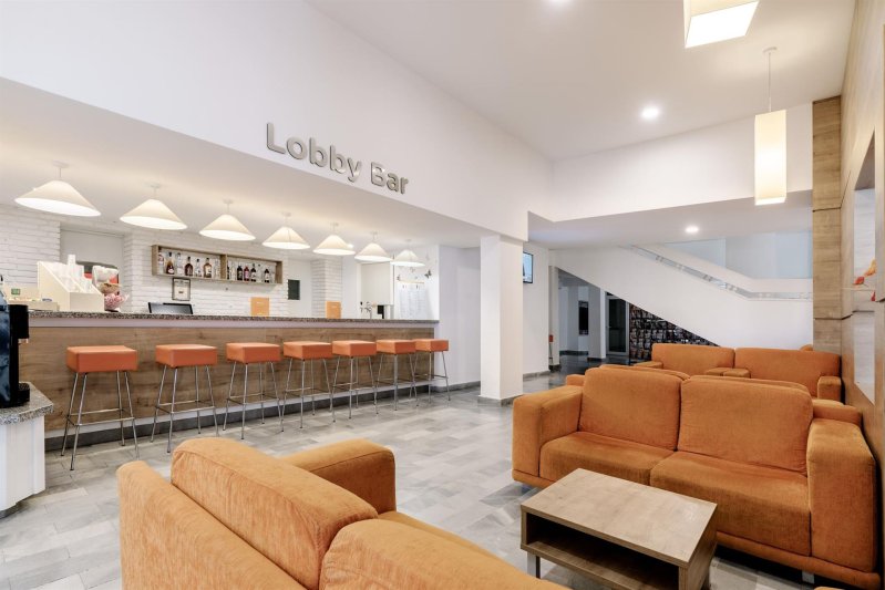 Napospart utazás Aluasun Helios Beach (ex. Suneo Helios Beach)