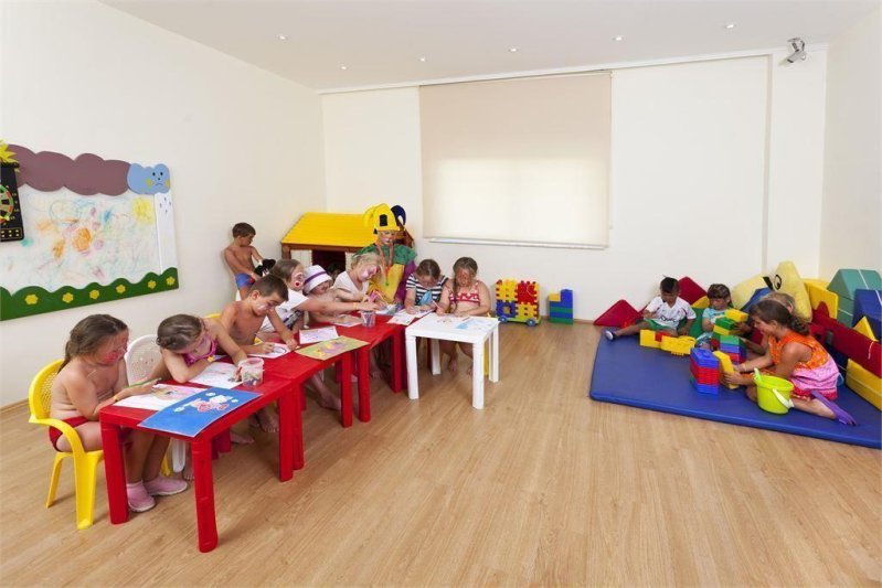 Alanya utazás Arabella World Hotel