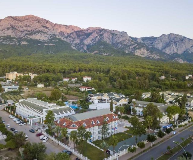 Kemer utazás Armas Gul Beach