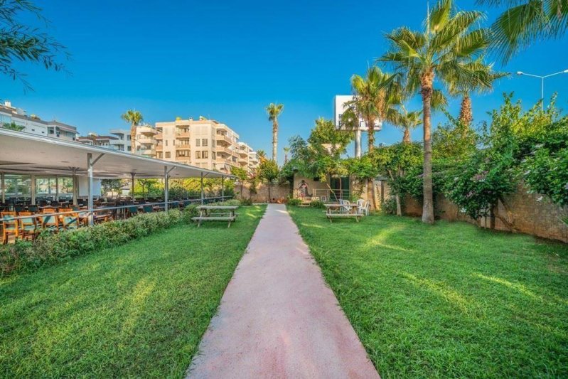 Alanya utazás Arsi Blue Beach Hotel