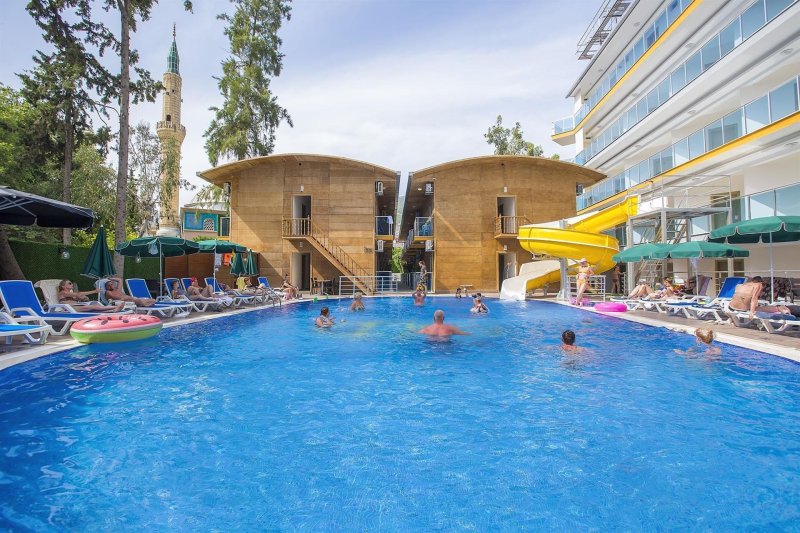 Alanya utazás Arsi Enfi City Beach Hotel