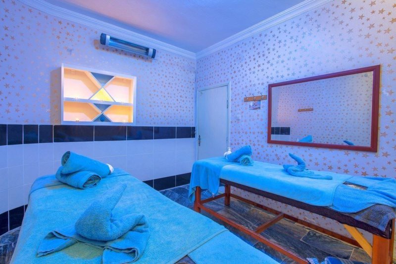 Alanya utazás Arsi Hotel