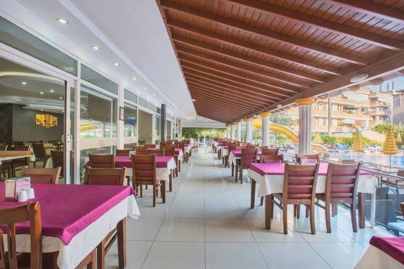 Alanya utazás Arsi Hotel