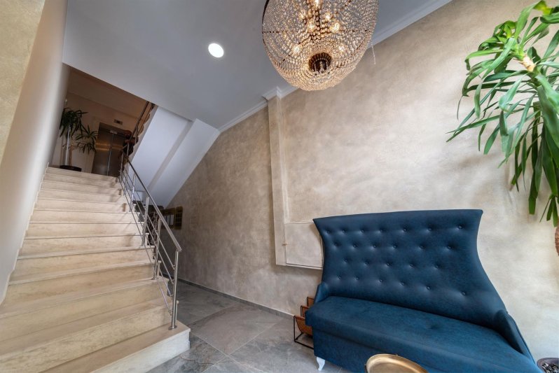 Napospart utazás Avenue