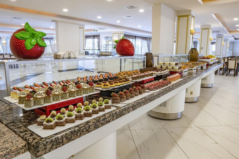 Belek utazás Aydinbey Famous Resort