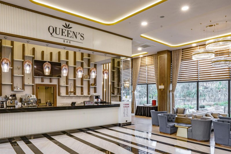 Belek utazás Aydinbey Queens Palace & Spa