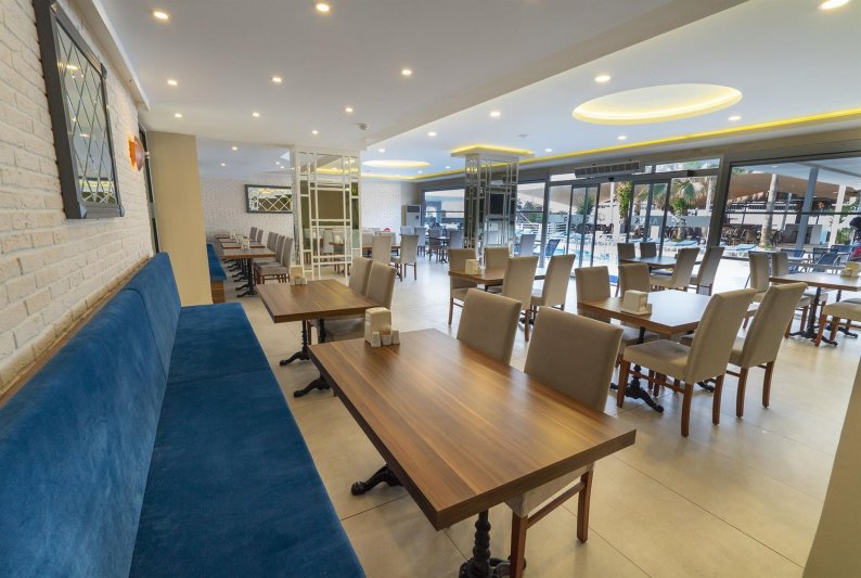 Alanya utazás Azak Beach Hotel