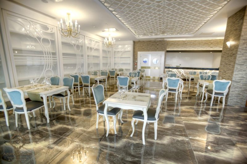 Alanya utazás Azura Deluxe Resort & Spa