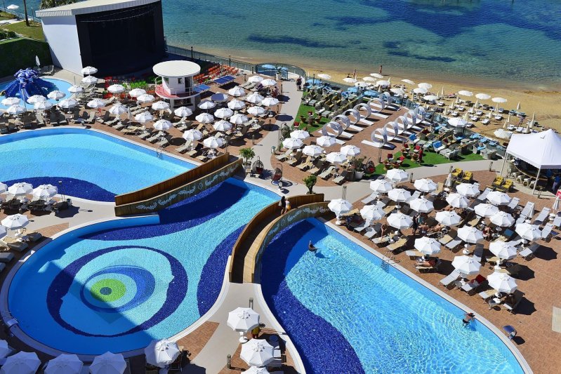 Azura Deluxe Resort & Spa Alanya