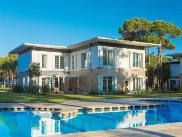 Azure Villas By Cornelia Belek