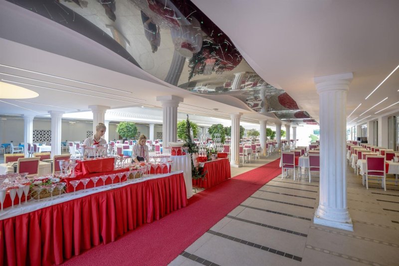 Alanya utazás Beach Club Doganay