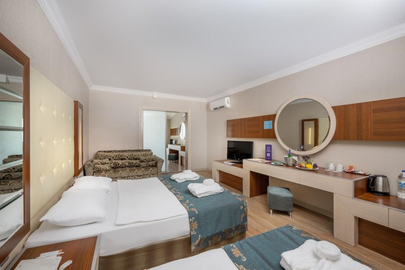 Alanya utazás Beach Club Doganay