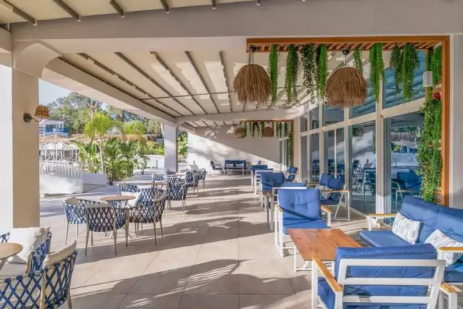 Berry Blue Hotels Side