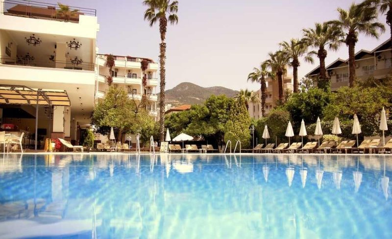Alanya utazás Boulevard Hotel