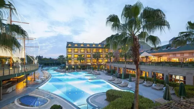 Can Garden Resort Side