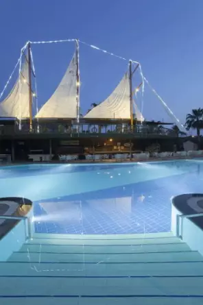 Can Garden Resort Side