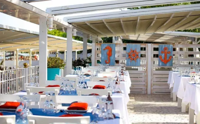 Catamaran Quality Times Kemer