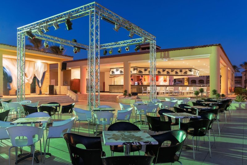 Hurghada utazás Cleopatra Luxury Resort Makadi Bay