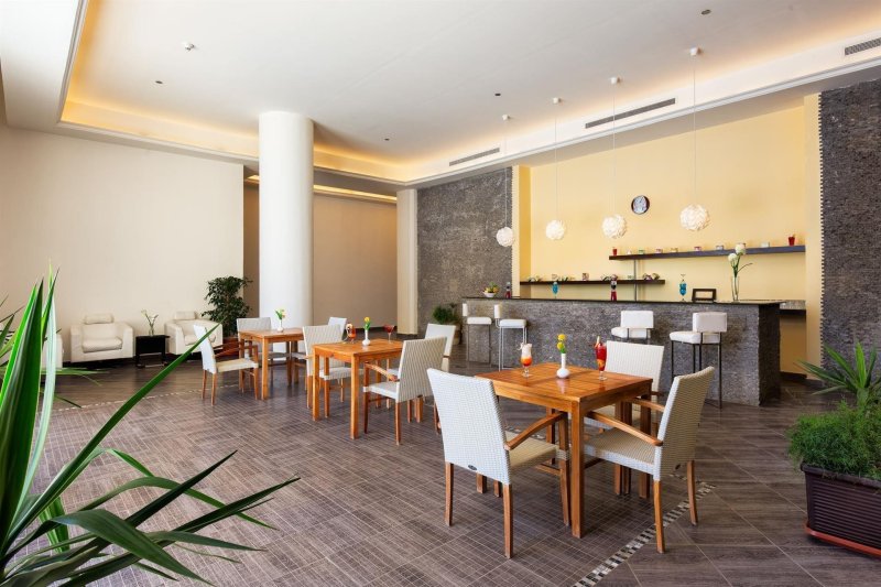 Hurghada utazás Cleopatra Luxury Resort Makadi Bay