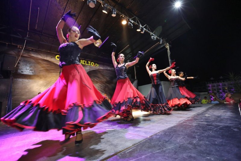 Alanya utazás Club Hotel Anjeliq