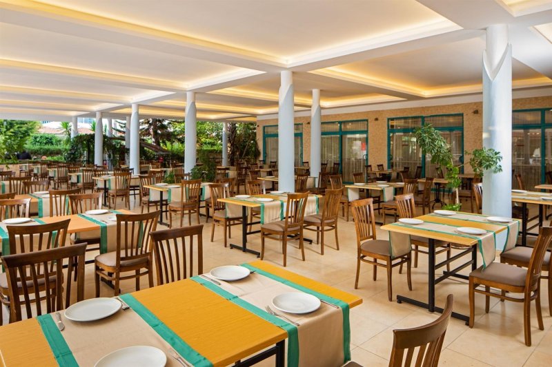 Alanya utazás Club Hotel Mirabell