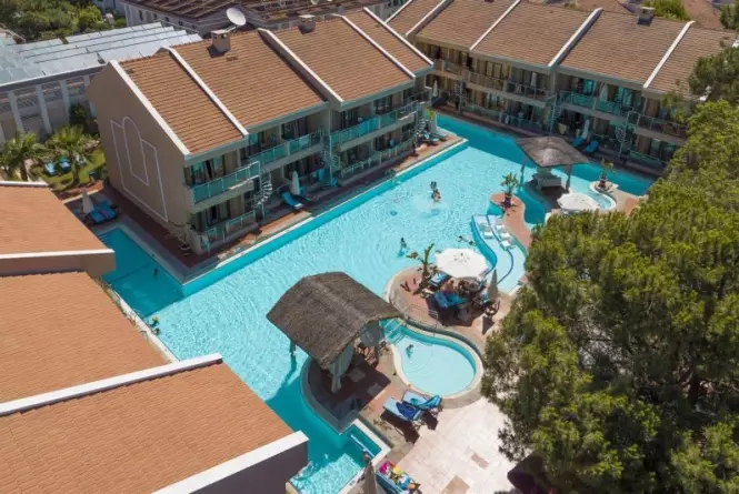 Club Hotel Turan Prince World Side