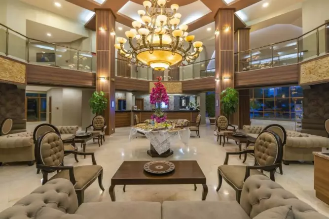 Club Hotel Turan Prince World Side