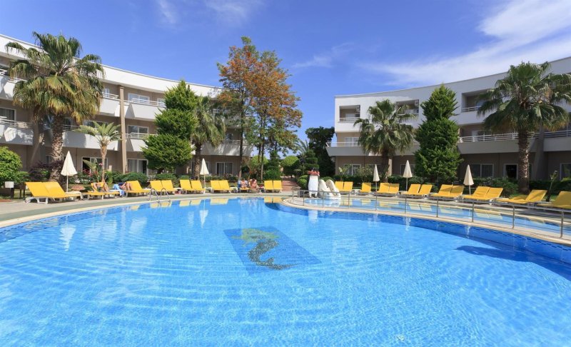 Alanya utazás Club Mermaid Village