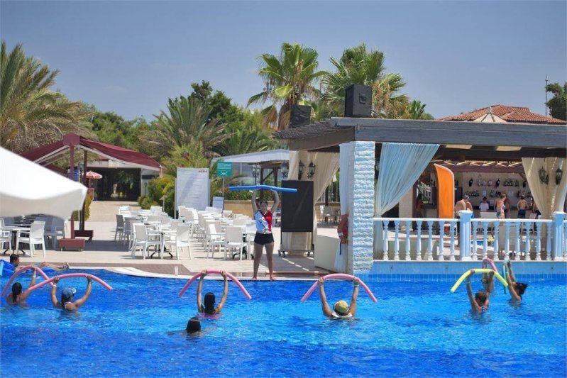 Side utazás Club Nena