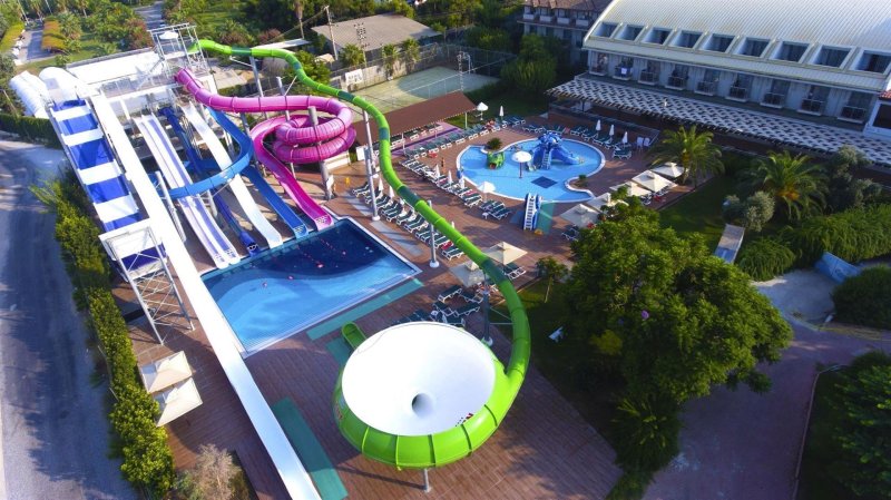 Side utazás Club Nena