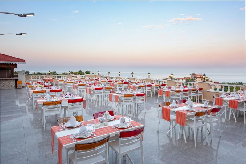 Alanya utazás Club Paradiso Hotel